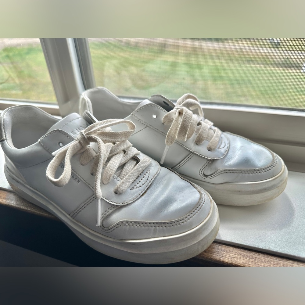 Size 6 White Sneakers